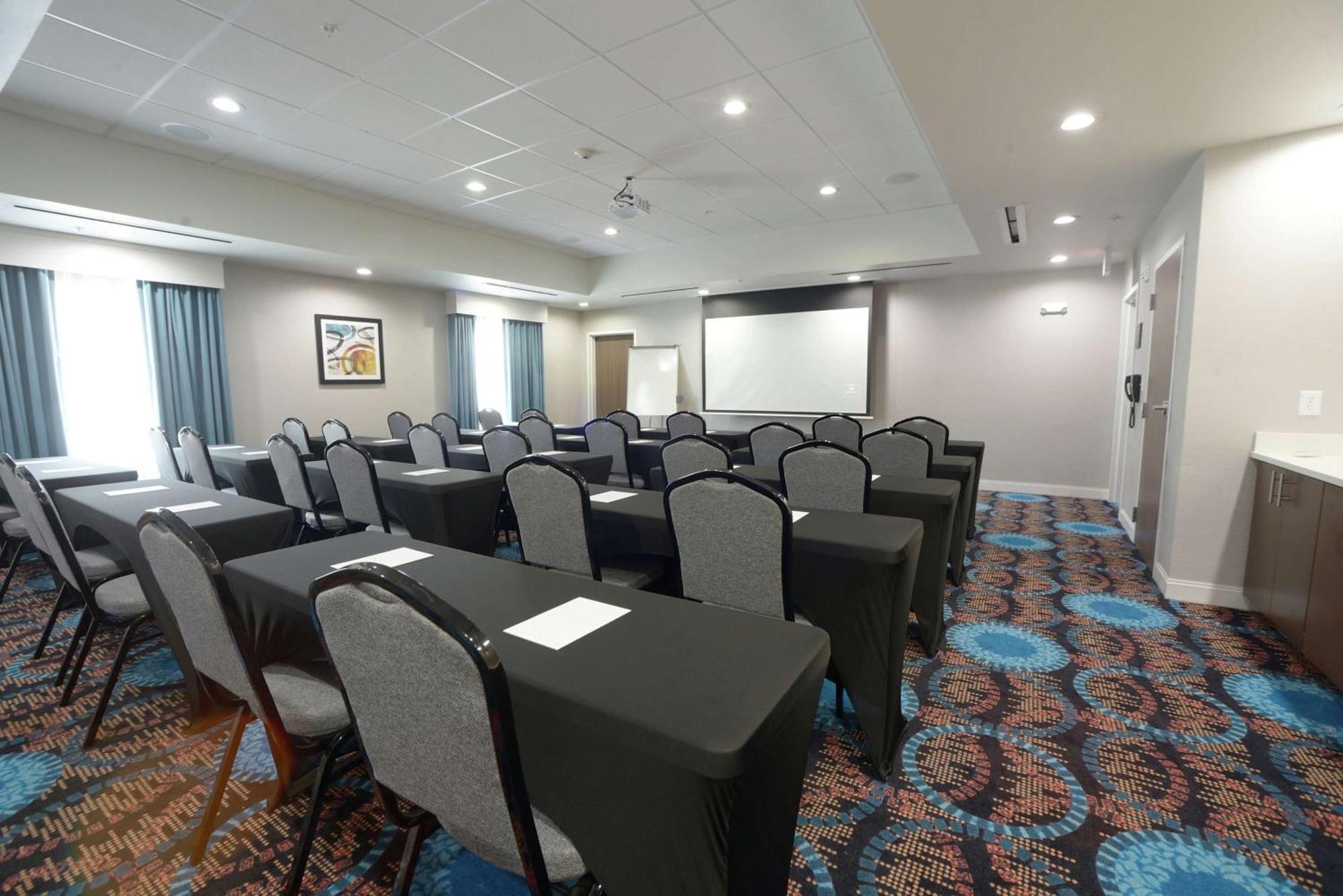 Hampton Inn & Suites Oklahoma City/Quail Springs Buitenkant foto